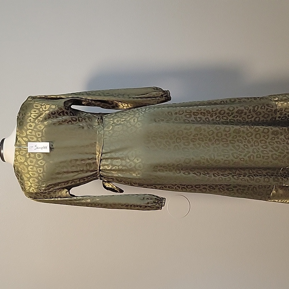 Beautiful Simplee Green Belted Wrap Style Maxi Dress - Picture 3 of 4
